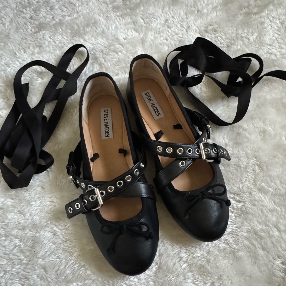 Steve Madden Black Women's Flats 8.5